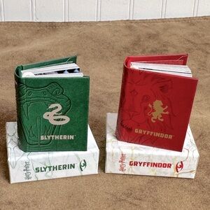 Harry Potter Tiny Books Set (2 pieces)